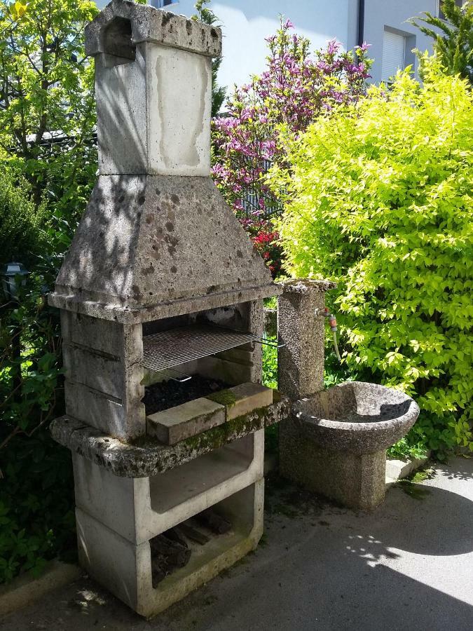 Vila Bbq Ljubljana Kültér fotó